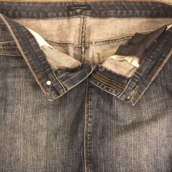 Tommy Hilfiger Denim skirt with pockets size 8 - Picture 3 of 6